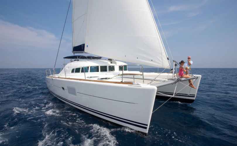 Catamaran charter Campania