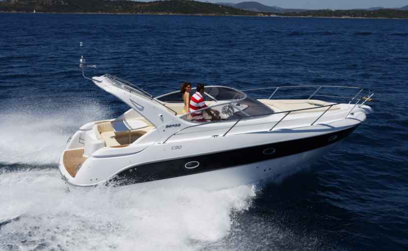 Motor boat charter Italy
