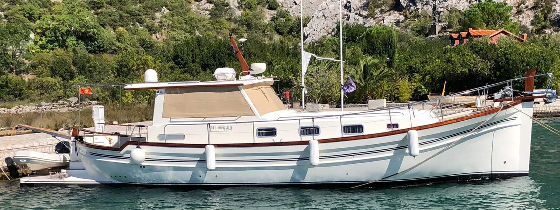 Menorquin Yacht 160