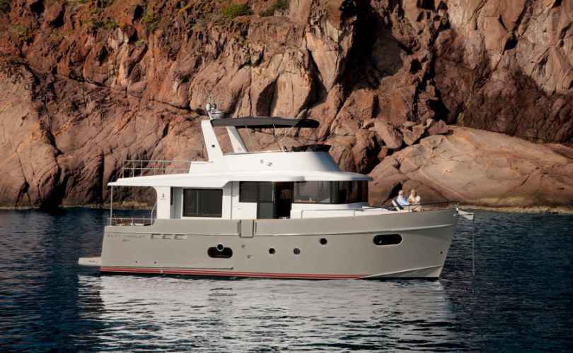 Motor boat charter Sicily
