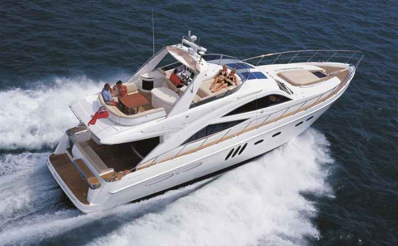 Luxusyacht Charter