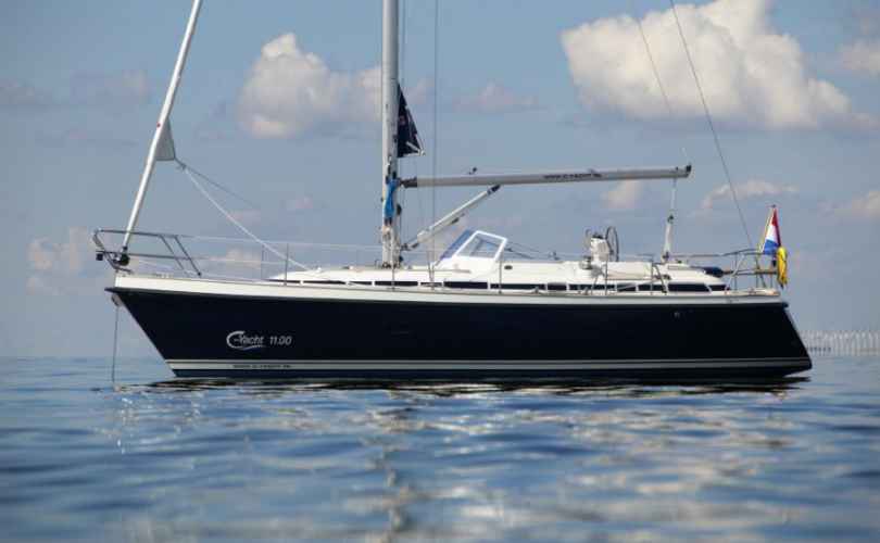 Sailboat charter Ibiza