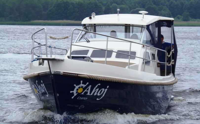 Motor boat charter Pyrénées Orientales