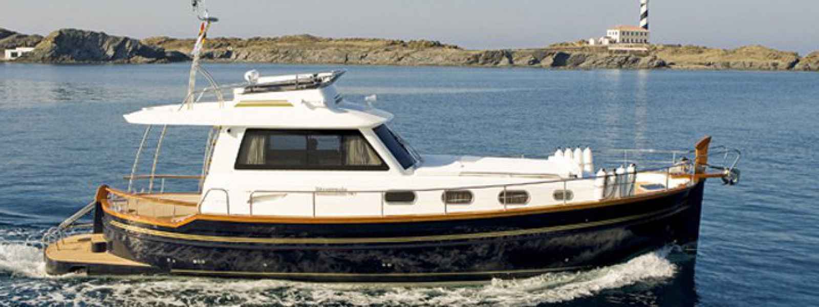 Menorquin Yacht 145
