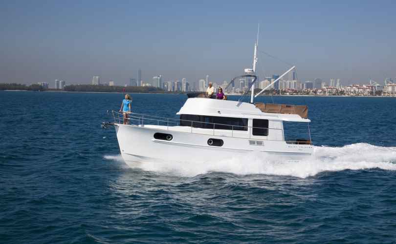 Motor boat charter Athens