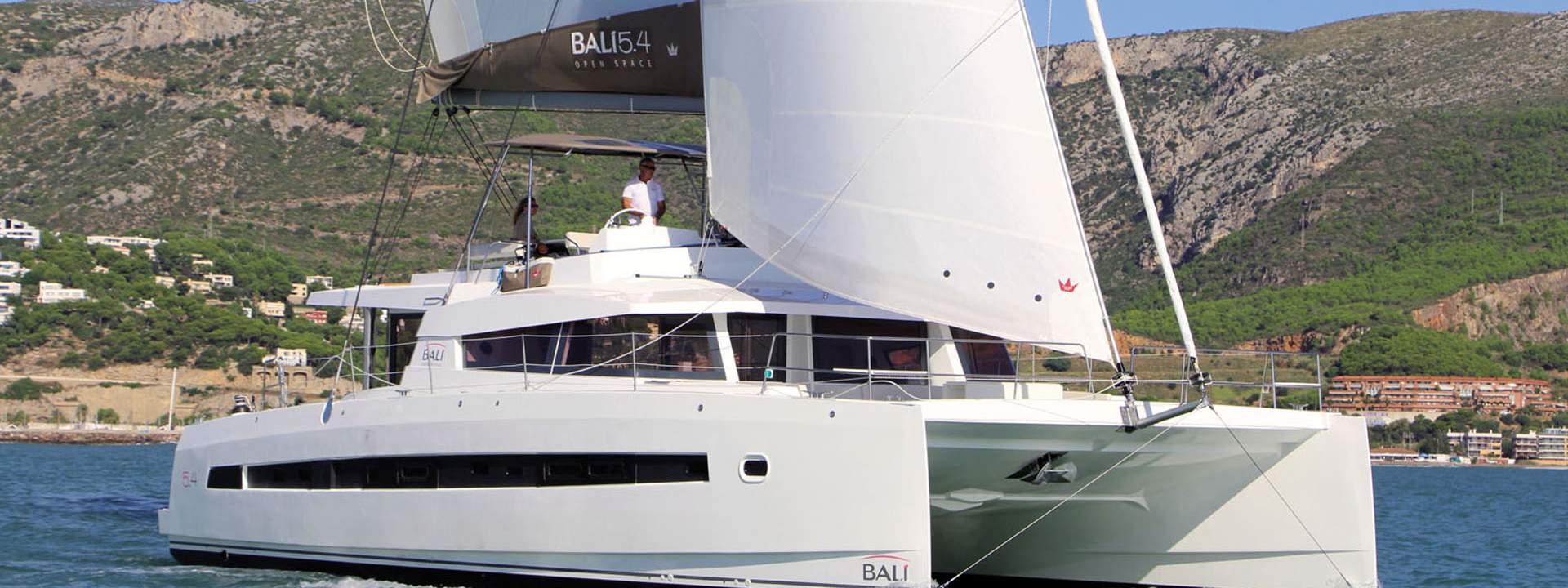 Catamaran Bali 5.4