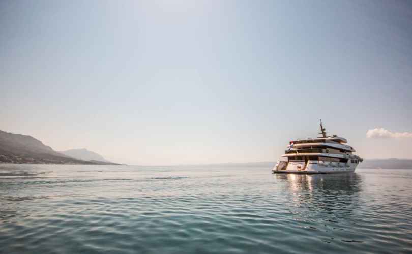 Luxury Yacht charter Galicia