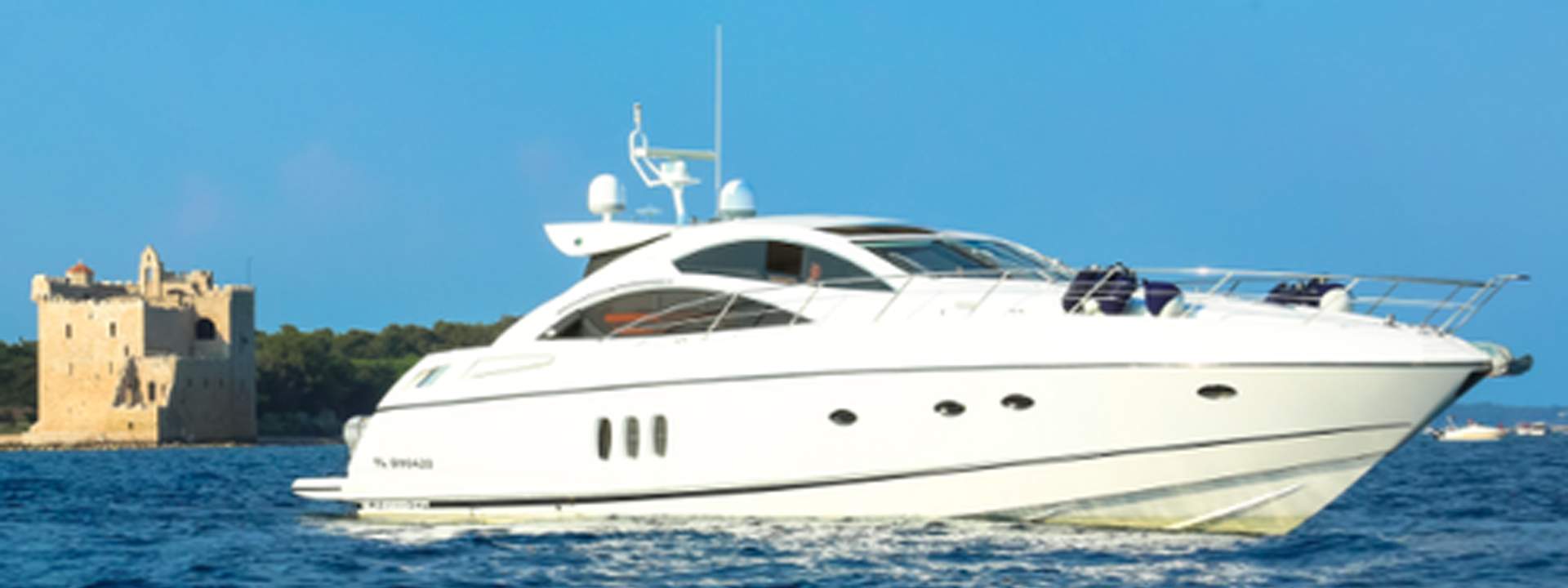 Luxury Yacht Sunseeker 65.62