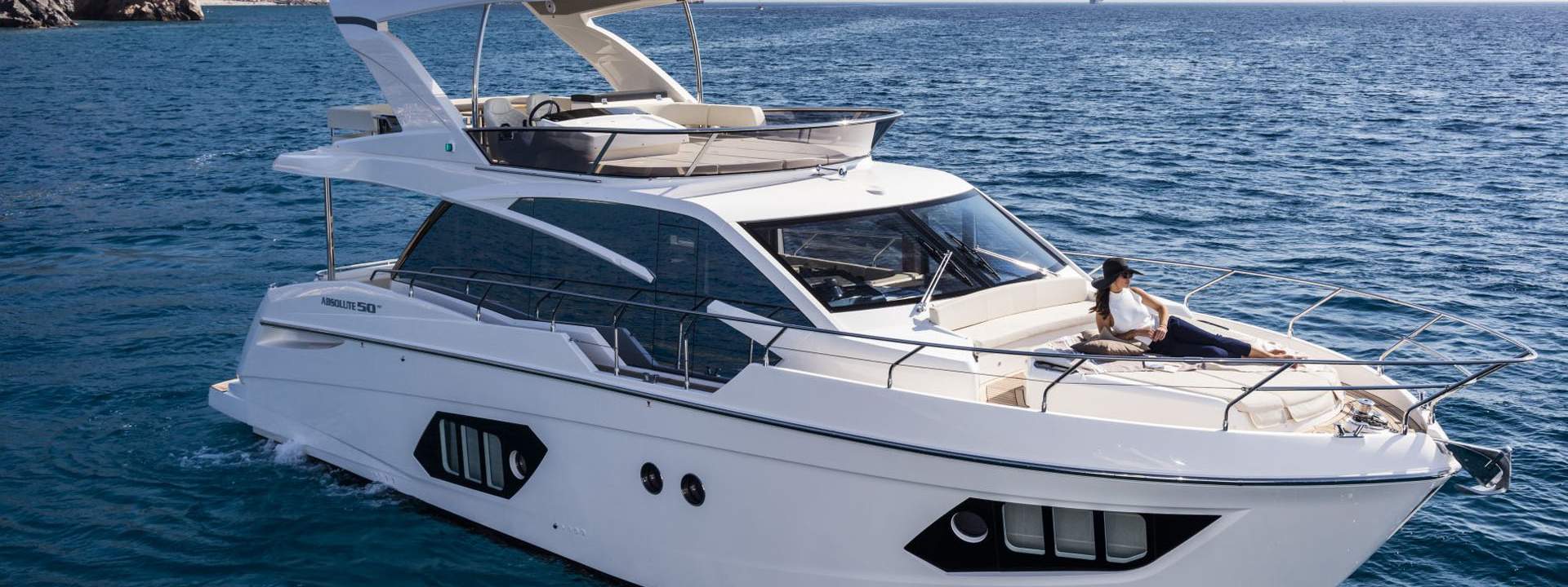 Yacht di Lusso Absolute 50 Fly