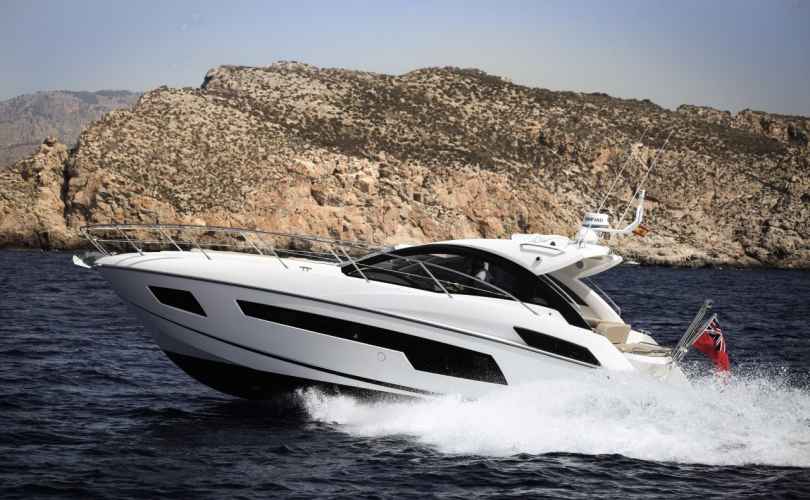 Motor boat charter Liguria