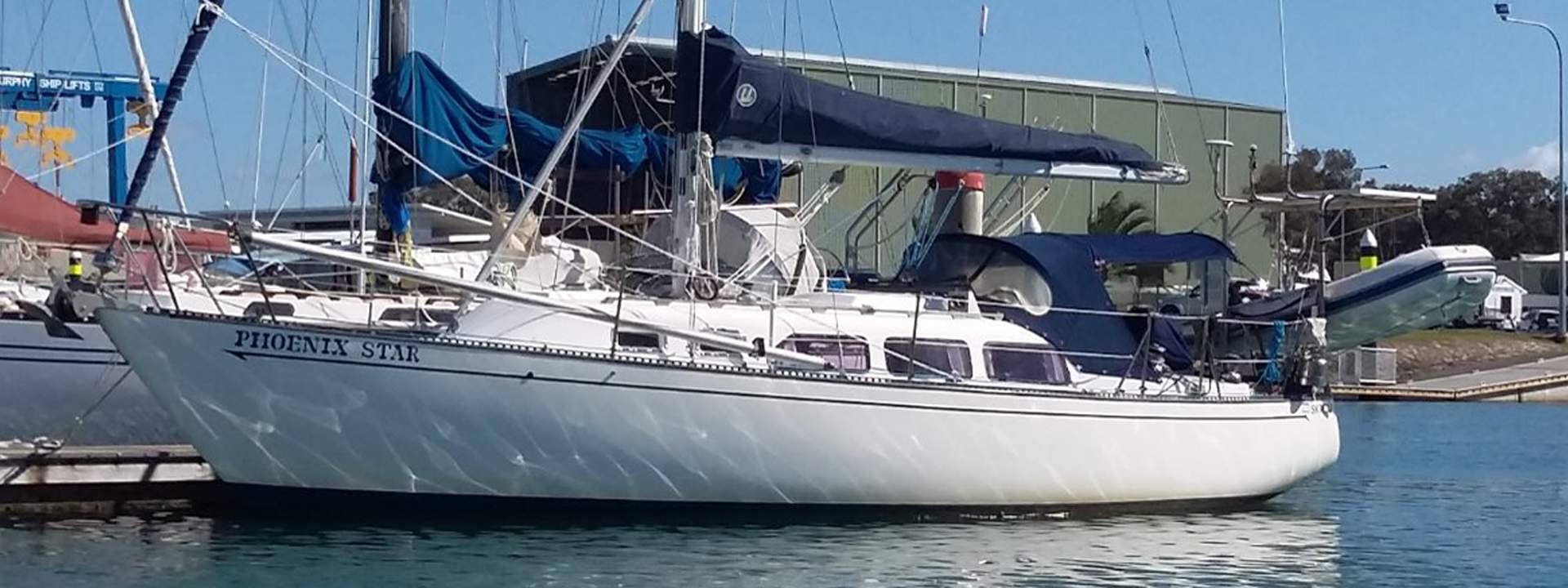 Segelboot Ranger 33