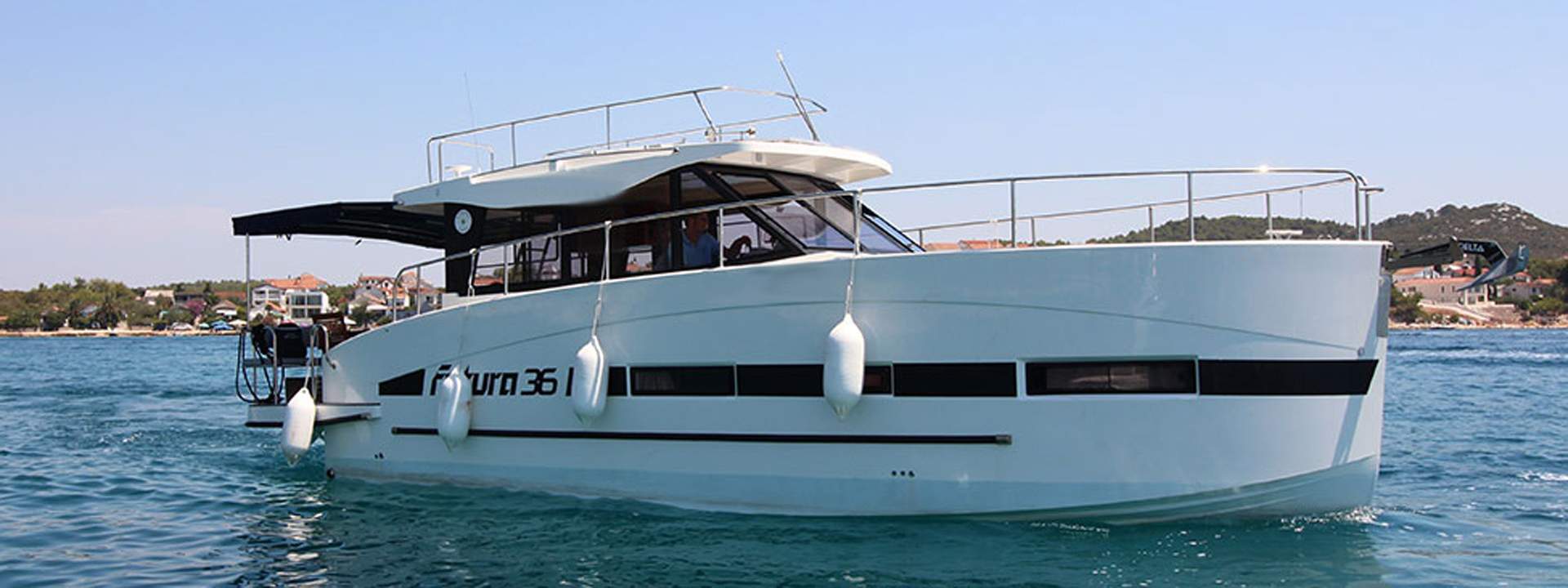 Barco a motor Futura 36