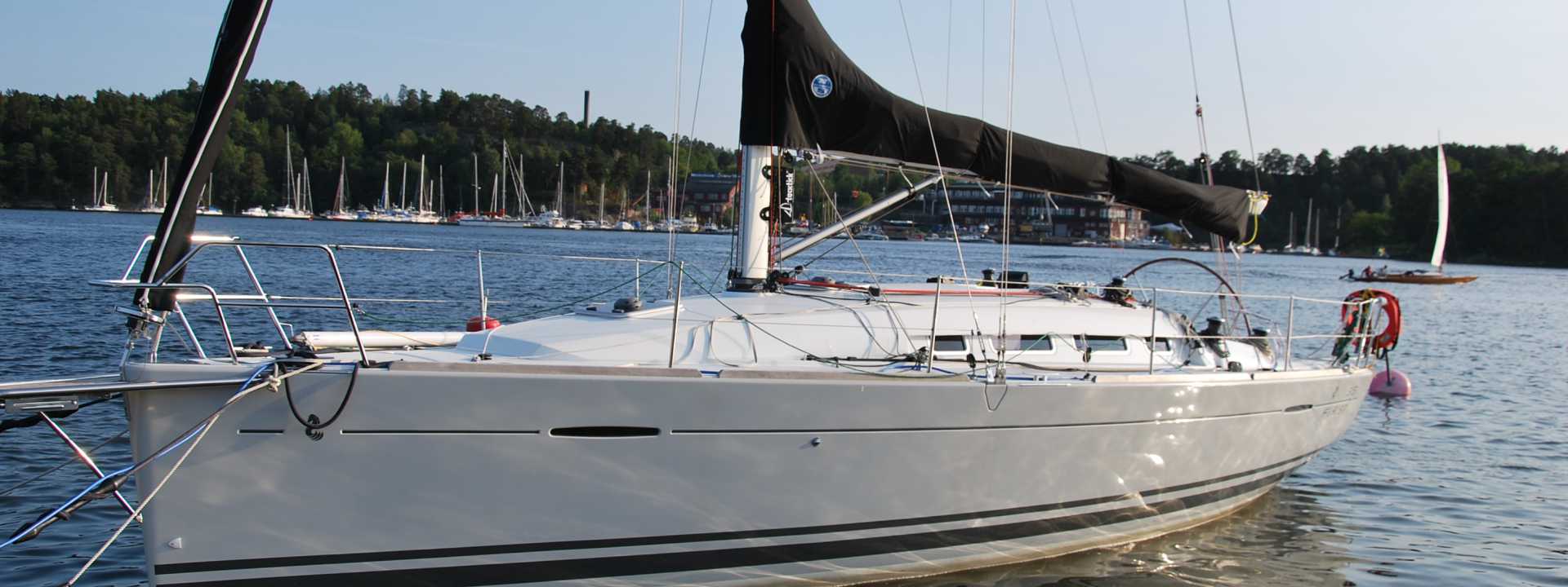 Sailboat First 35