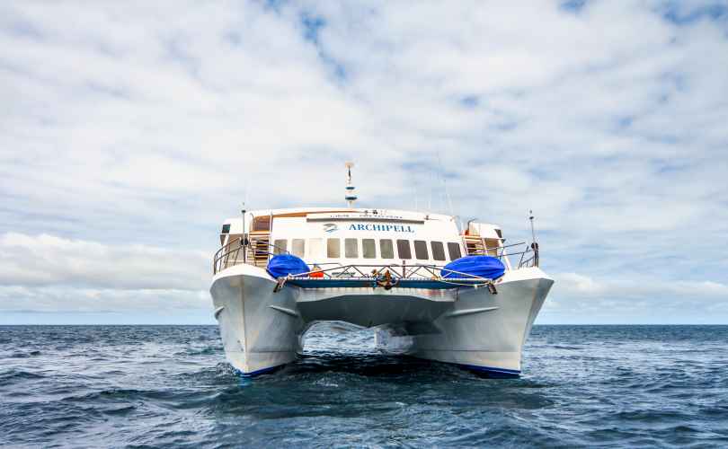 Motor boat charter Rogoznica