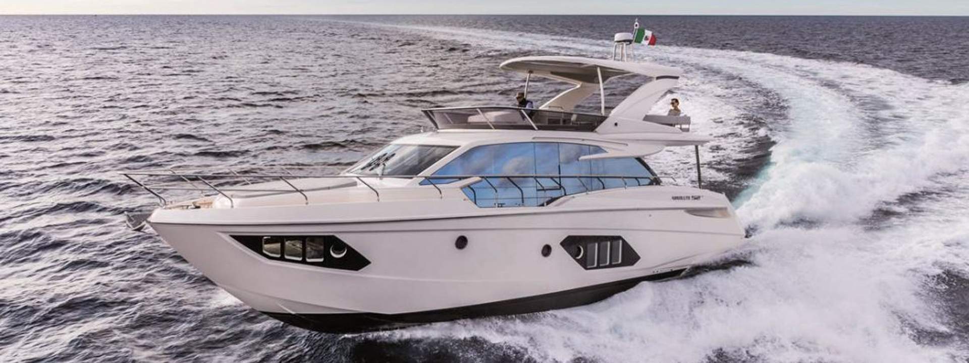 Motor boat Absolute 52 Fly