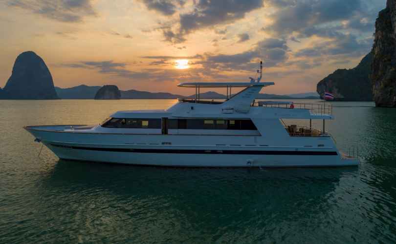 Luksusowy Jacht czarter Paros