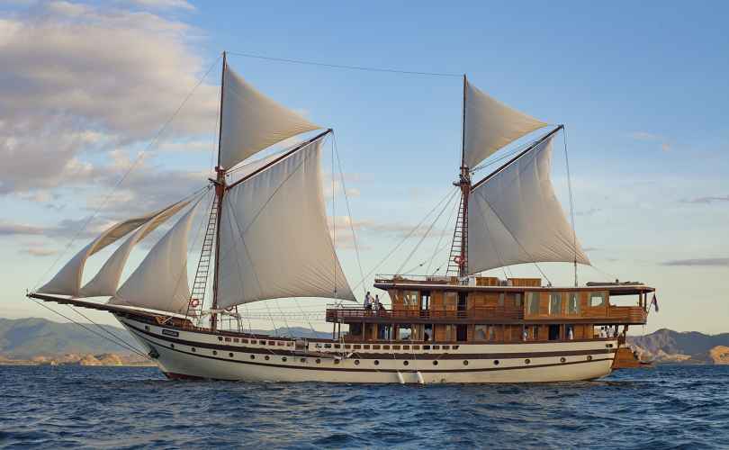 Luxury Yacht charter Bouches du Rhône