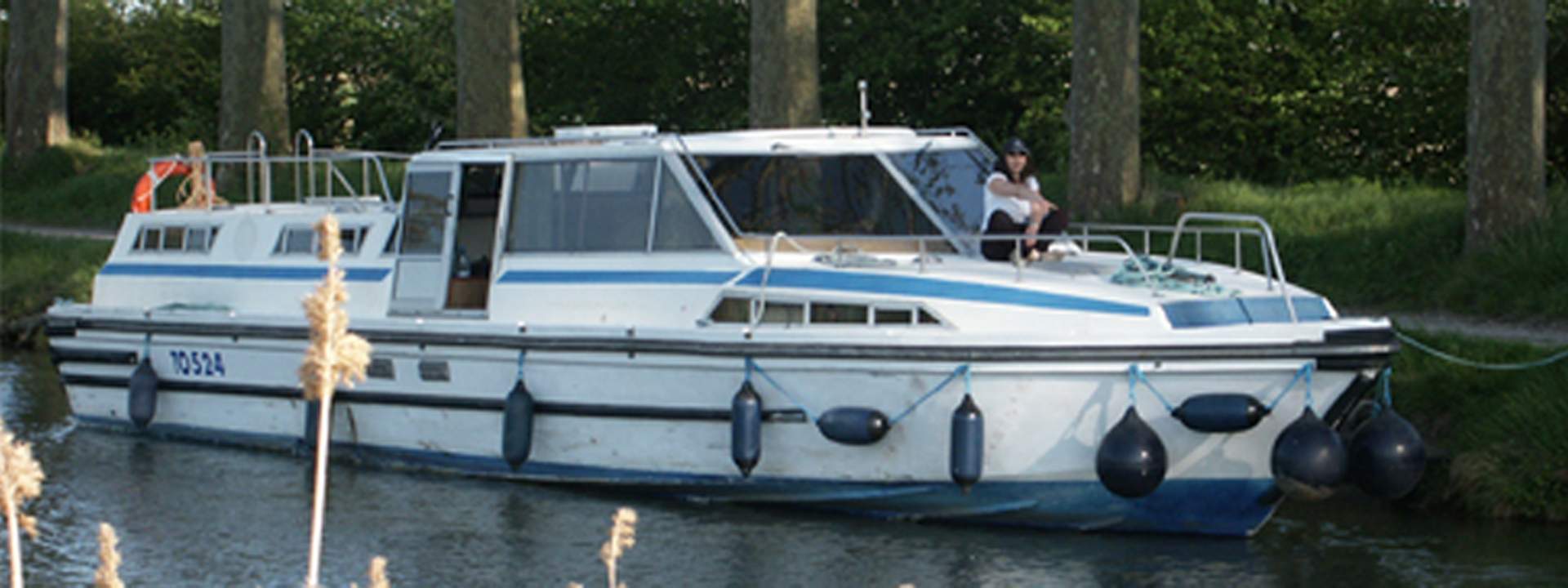 Houseboat Challenger 1380