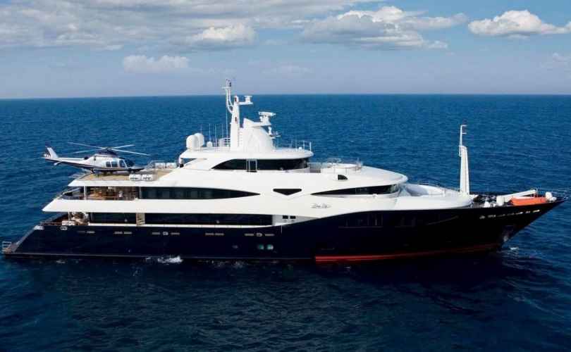 Luxury Yacht charter Salerno