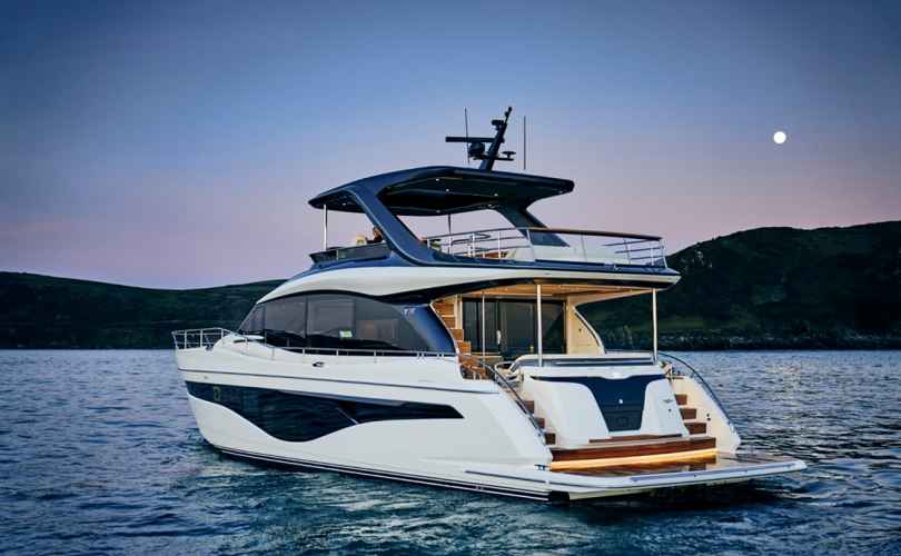 Luxury Yacht charter Pyrénées Orientales