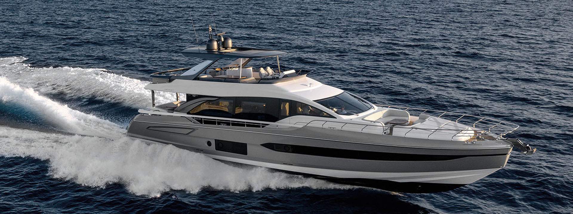 Luxury Yacht Azimut 78