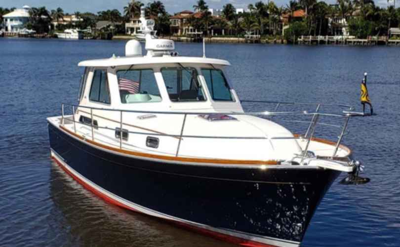 Motor boat charter Veneto