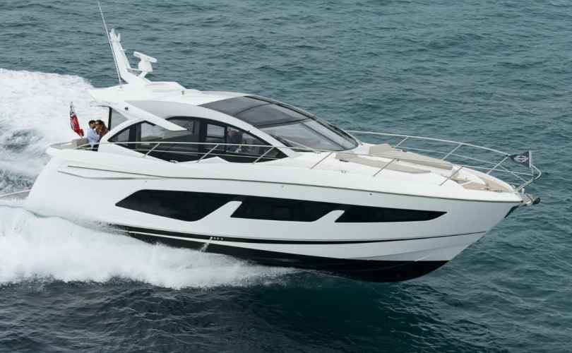 Motor boat charter Naples