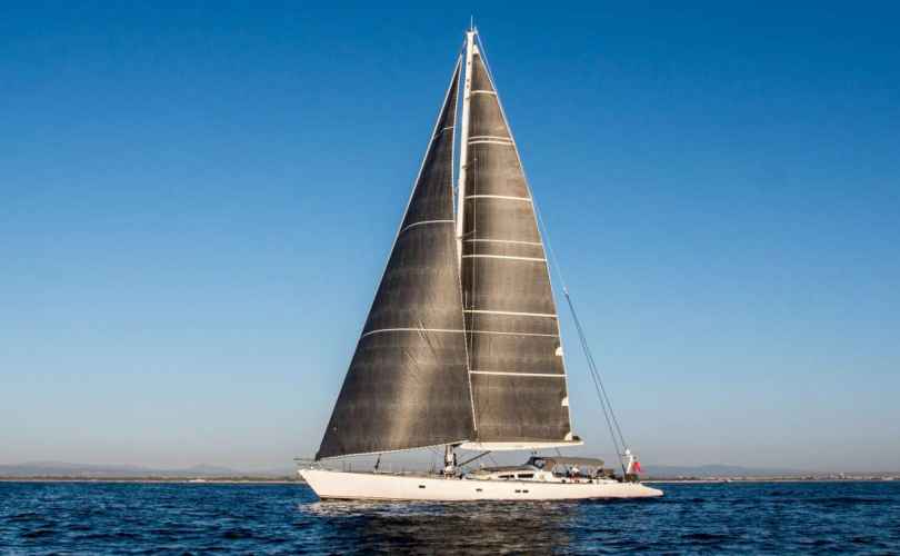 Sailboat charter Galicia