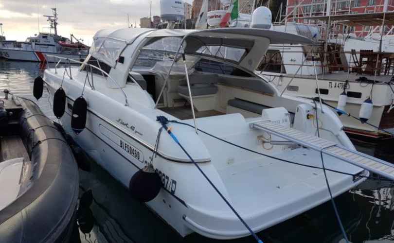 Alquiler Barco a motor Grecia