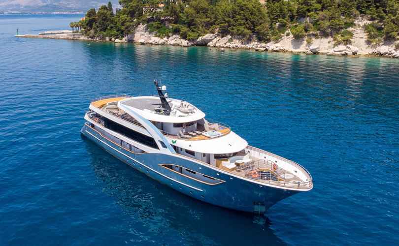 Luxusyacht mieten Korsika