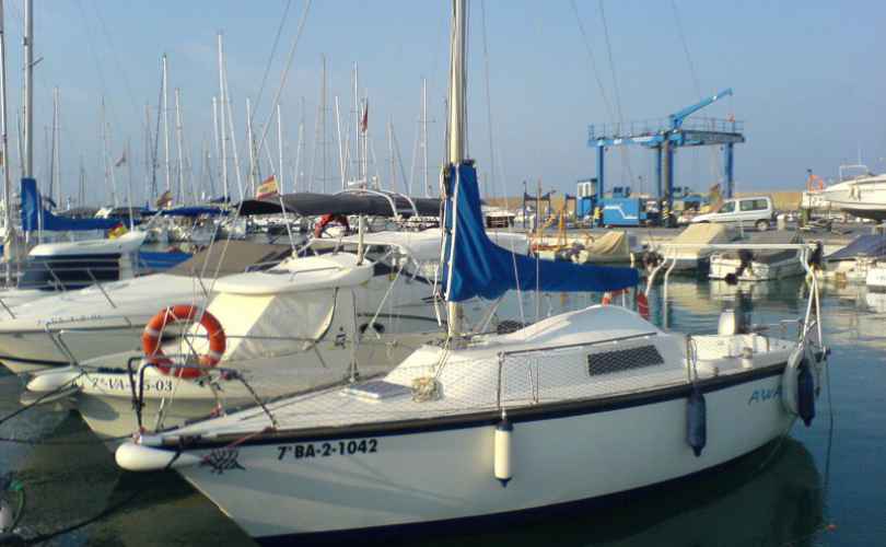 Sailboat charter Morbihan