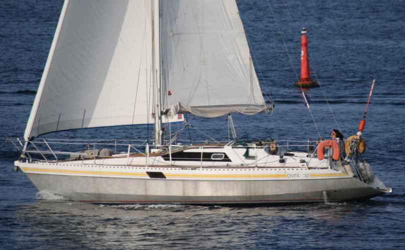 Sailboat charter Corfu
