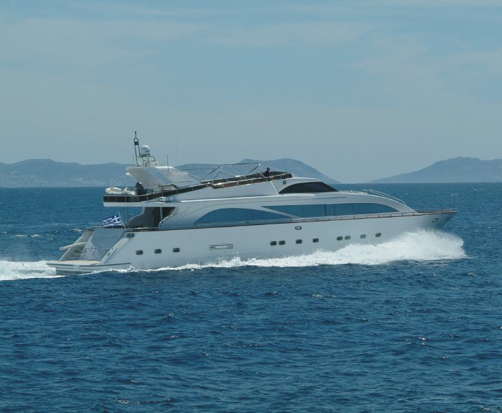 Luxury Yacht Dream B