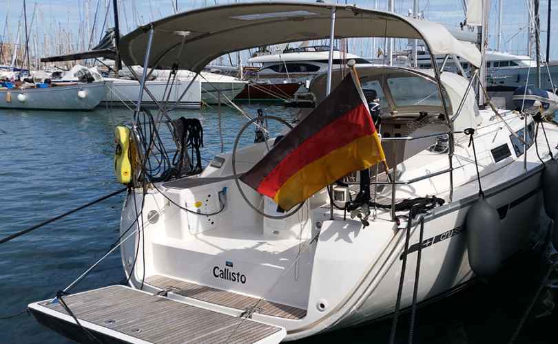 Bavaria Cruiser 33 (2013)