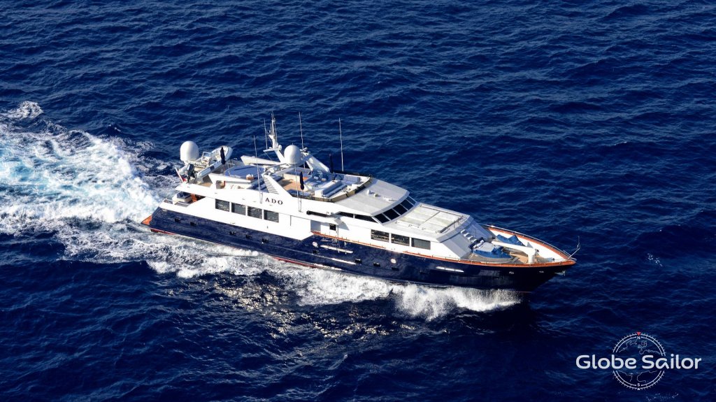 Yacht di Lusso Astondoa 37