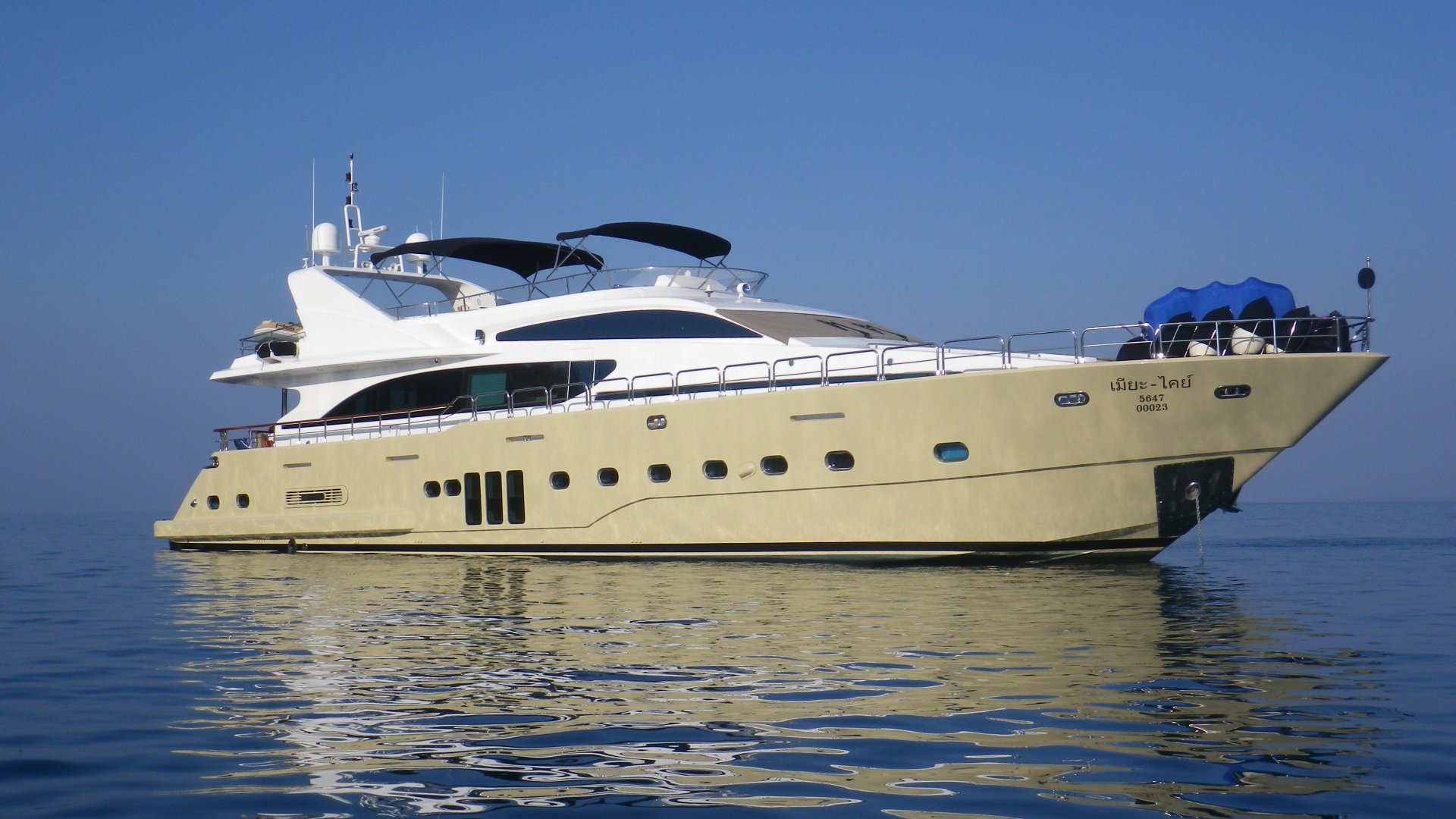 Yacht Bilgin 96