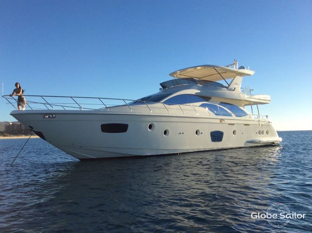 Luxury Yacht Azimut 75