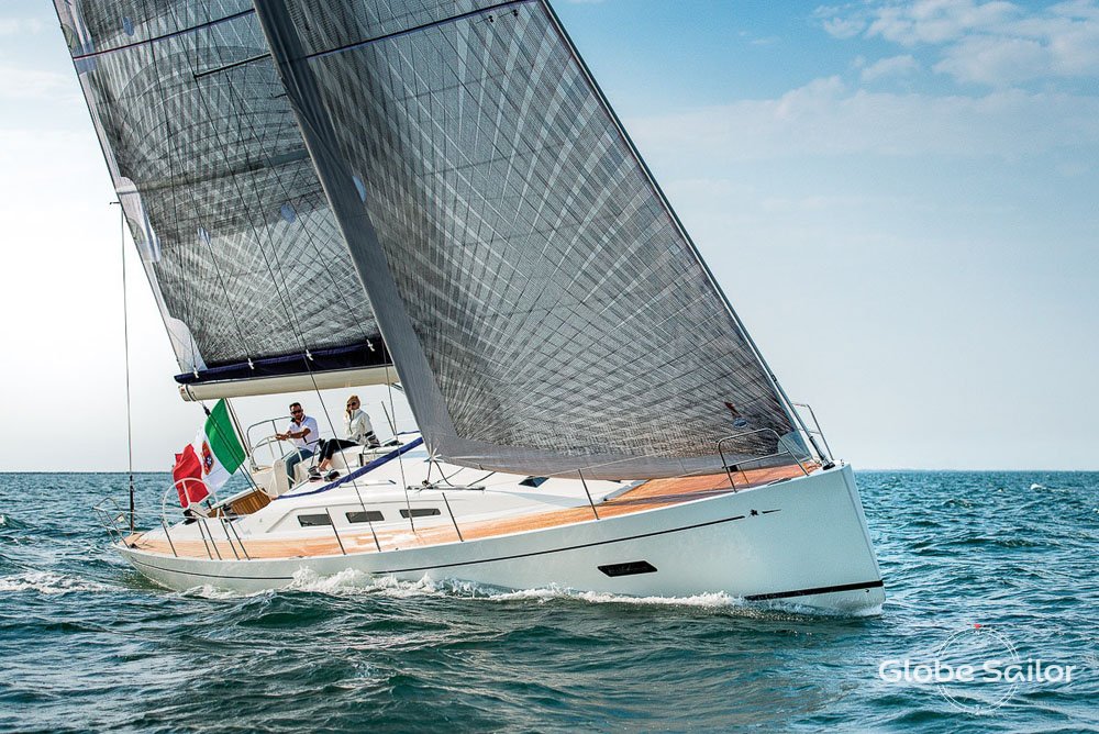 Sailboat Italia Yachts 13.98