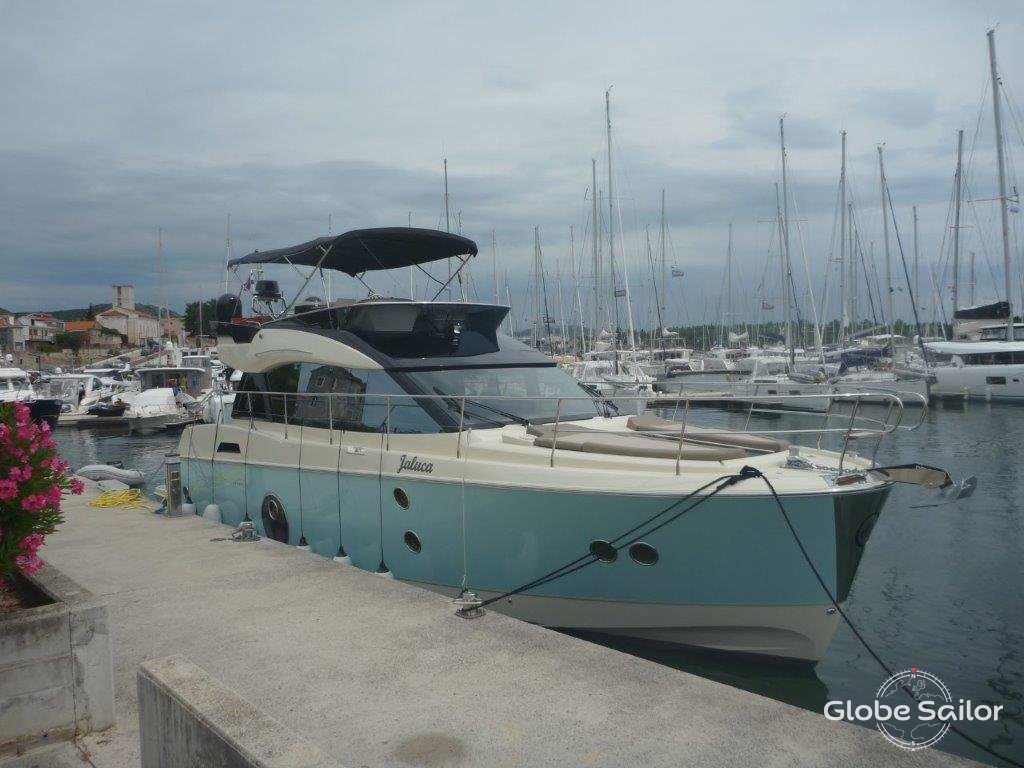 Motorboot Monte Carlo 5