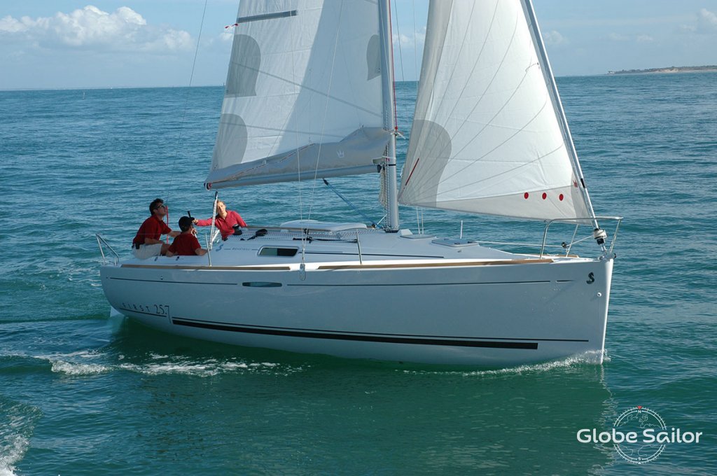 Sailboat First 25.7 QR
