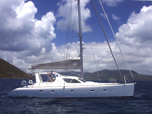 Catamarán Voyage 580