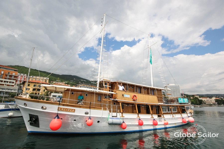 Yacht di Lusso KALIPSA