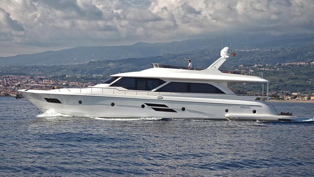 Luxury Yacht Marcopolo 78 Fly