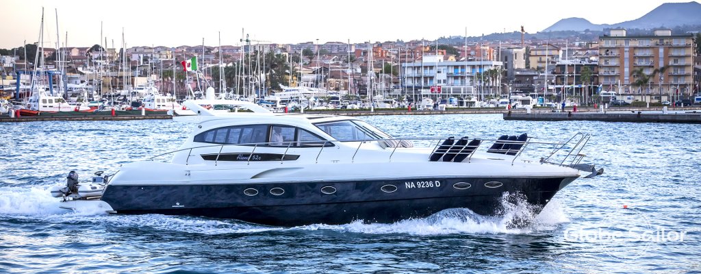 Luxury Yacht Alena 52