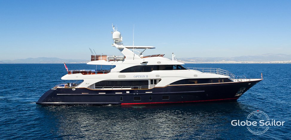 Luxury Yacht OPTION B