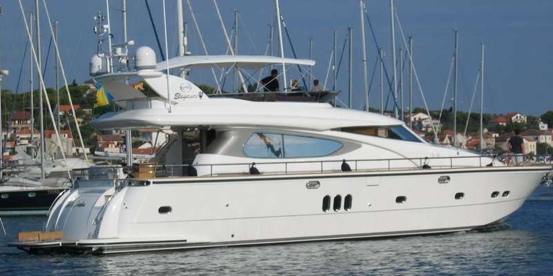 Luxury Yacht Elegance 60