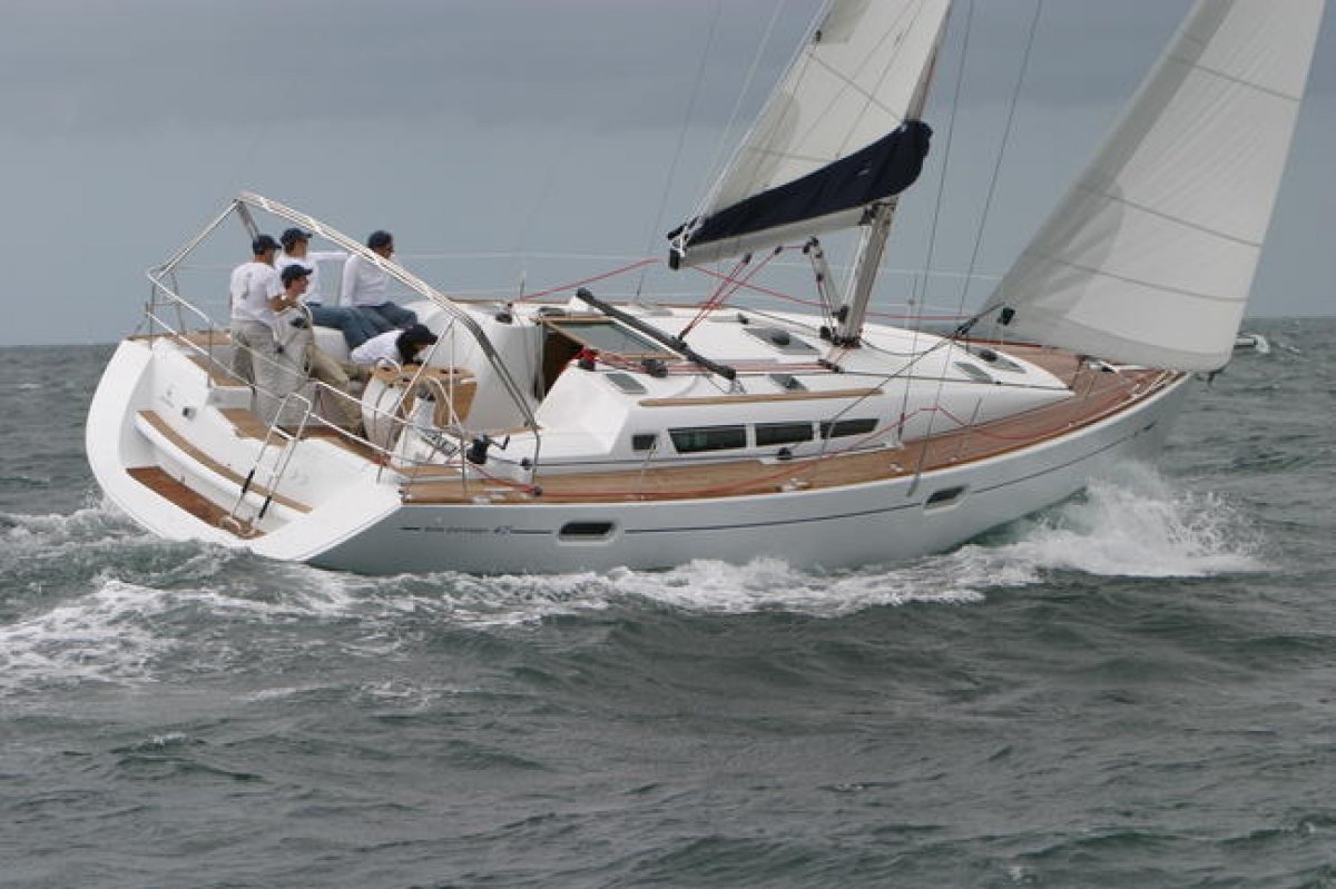 Sailboat Sun Odyssey 42i Performance