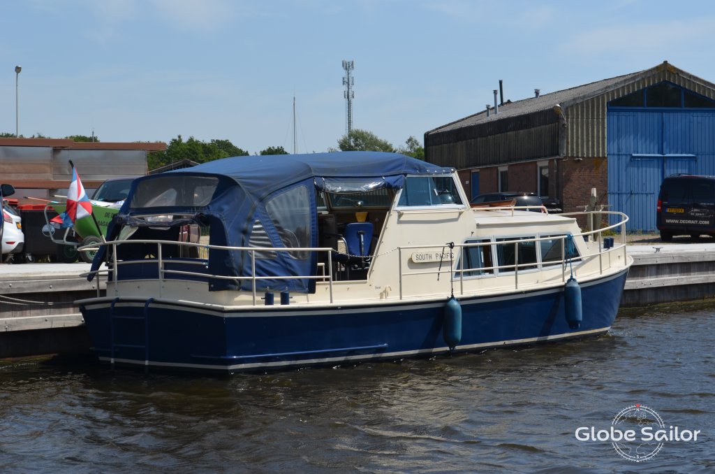 Houseboat De Drait Doerak 850 OK