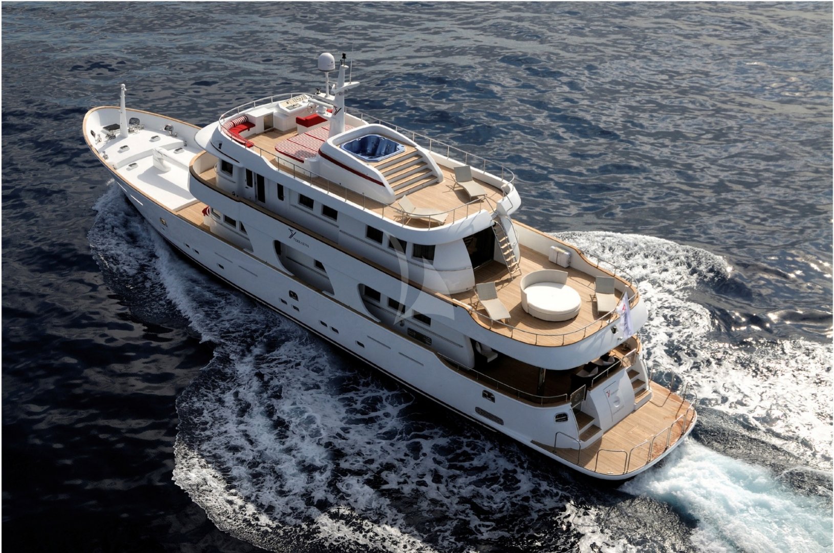 Luksusowy Jacht Terranova 115
