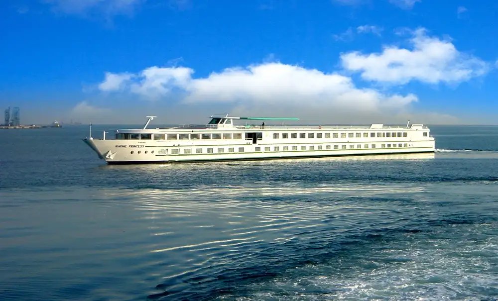 Motor boat MS Rhône Princess